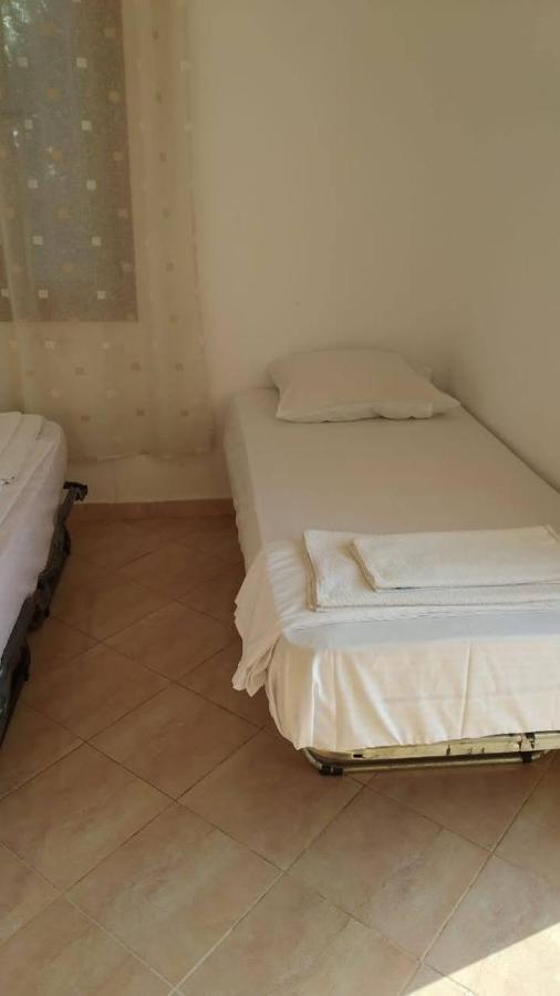 Mullaj Guest House Avlonya Dış mekan fotoğraf